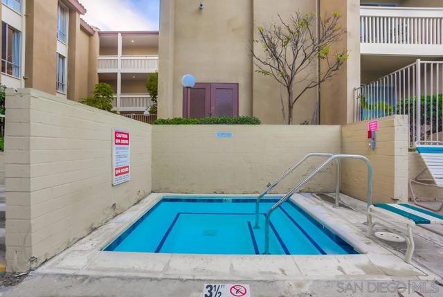 4600 Lamont Street, San Diego, California 92109, 2 Bedrooms Bedrooms, ,2 BathroomsBathrooms,Condominium,For Sale,Lamont Street,250018543SD