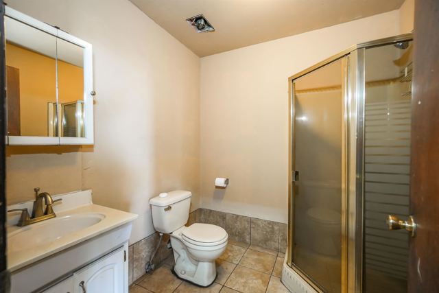 Image 19 of 24 For 954 86th Ave