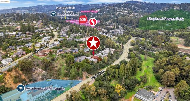 389 Somerset Rd, Piedmont CA: https://media.crmls.org/mediaz/2f0ab5c1-c882-488d-8787-27f2a7ec714e.jpg