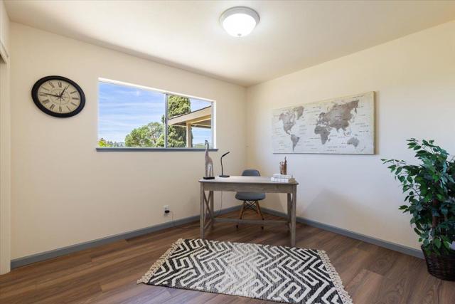 11370 Center Avenue, Gilroy CA: https://media.crmls.org/mediaz/2f0ad6a0-00bd-4bda-b4f0-e8cb63aea3fe.jpg