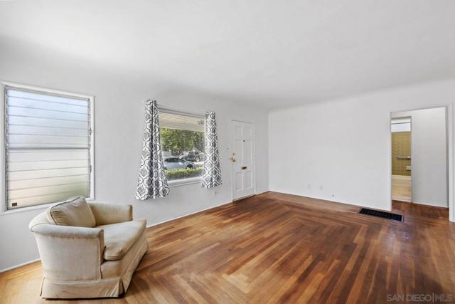 1432 E 20th St, National City CA: https://media.crmls.org/mediaz/2f0bdb22-4969-4e38-90fb-2732c1ce18bf.jpg