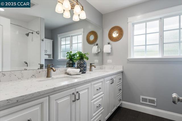 230 Vallecito Lane, Walnut Creek CA: https://media.crmls.org/mediaz/2f0c9fe3-e1a3-4e4d-8ccb-e083a694a814.jpg