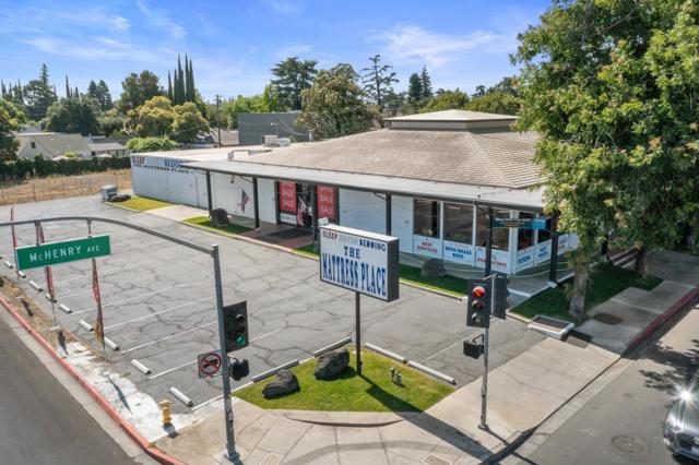 Image 4 of 13 For 1120 Mchenry Avenue