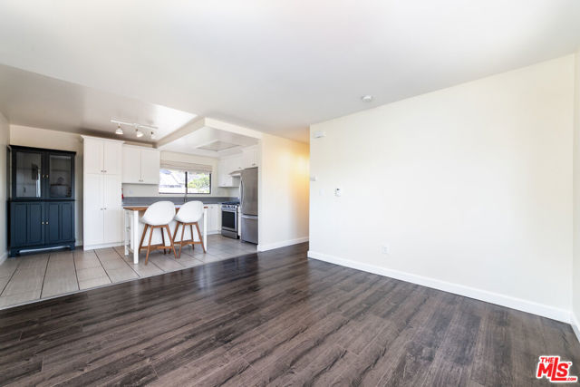 441 N Ditman Avenue, Los Angeles CA: https://media.crmls.org/mediaz/2f0d8534-b50f-4ab3-a25a-0c2c2eb02e97.jpg