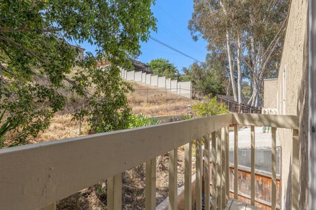 5366 Lake Murray Boulevard, La Mesa CA: https://media.crmls.org/mediaz/2f0dc436-5233-4b35-8679-32fc512920a5.jpg