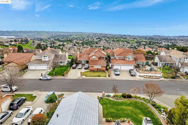 790 Britannia Dr., Vallejo CA: https://media.crmls.org/mediaz/2f0eace9-01e9-4013-9b26-f6a4a63309bd.jpg