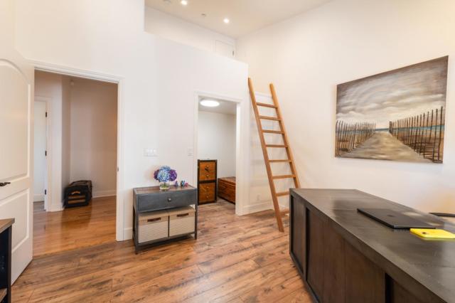 Image 21 of 50 For 109 Corral De Tierra Road