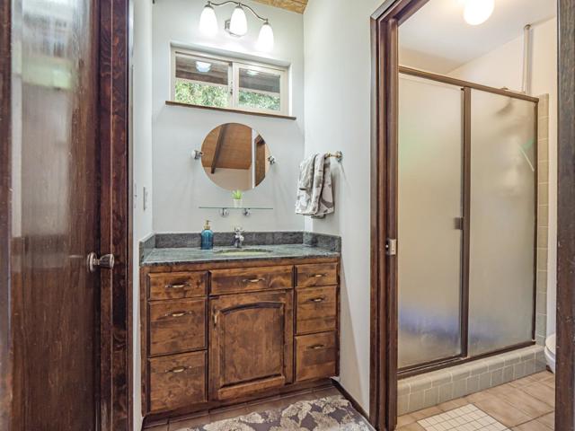 Image 37 of 65 For 251 Sunnycroft Road