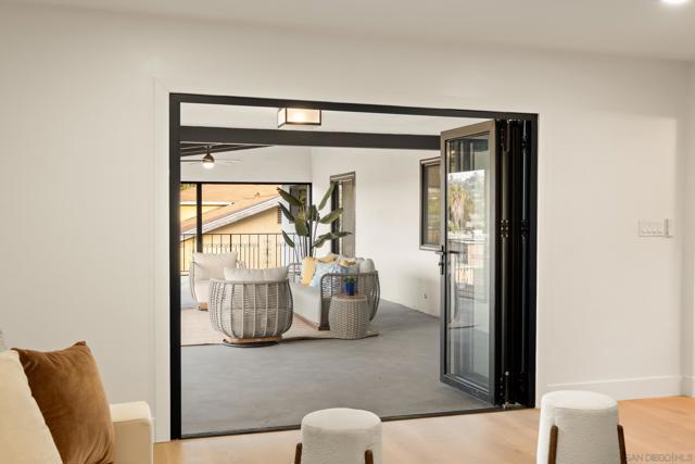 4058 Apore Street, La Mesa CA: https://media.crmls.org/mediaz/2f1067ac-4a39-462b-9187-e7422ae87541.jpg