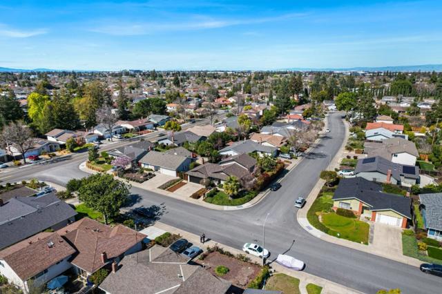 Image 44 of 49 For 1007 Rockrose Avenue