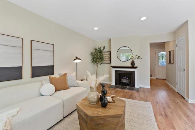 4618 Japonica Way, San Jose CA: https://media.crmls.org/mediaz/2f11d055-7472-46e9-b150-48c180e3303a.jpg