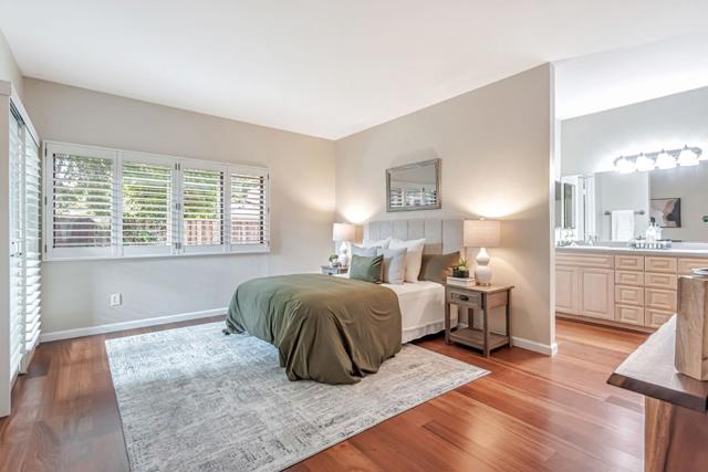 1294 Woodside Road, Redwood City CA: https://media.crmls.org/mediaz/2f120616-45ff-4b66-9eaf-158532d55e5e.jpg