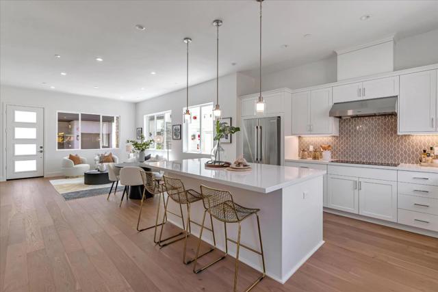 326 Isabelline Court, San Ramon CA: https://media.crmls.org/mediaz/2f12167b-5259-4e75-aefa-4eb2033e3245.jpg