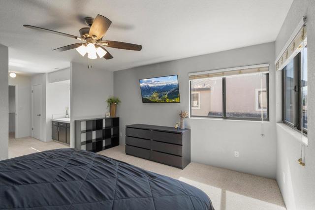 280 Joes Lane, Hollister CA: https://media.crmls.org/mediaz/2f12a3c4-5dc6-4cf3-b232-fefaa8a936b9.jpg