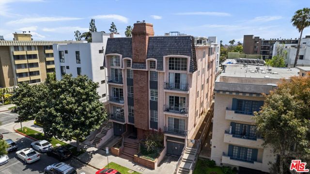 Image 3 for 10960 Wellworth Ave #203, Los Angeles, CA 90024