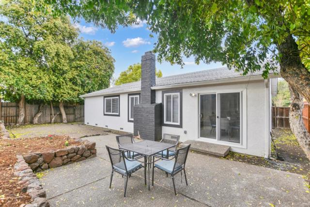 948 Golden Leaf Way, Pittsburg CA: https://media.crmls.org/mediaz/2f136bba-24de-4283-ad0c-93f3bc35a3e8.jpg