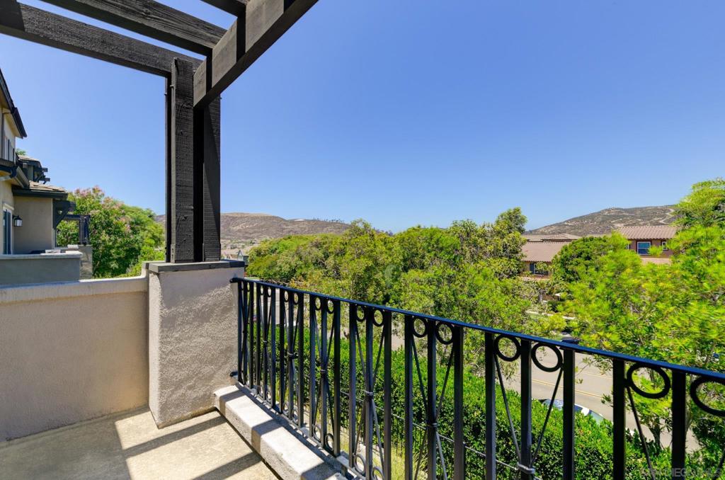 16950 Vasquez Way - photo 8
