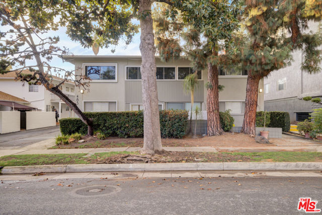 485 S Madison Ave #3, Pasadena, CA 91101