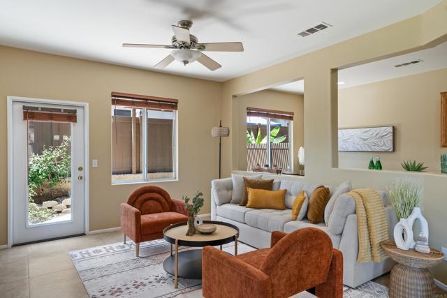 Detail Gallery Image 1 of 1 For 10715 Wexford St #7,  San Diego,  CA 92131 - 3 Beds | 2/1 Baths