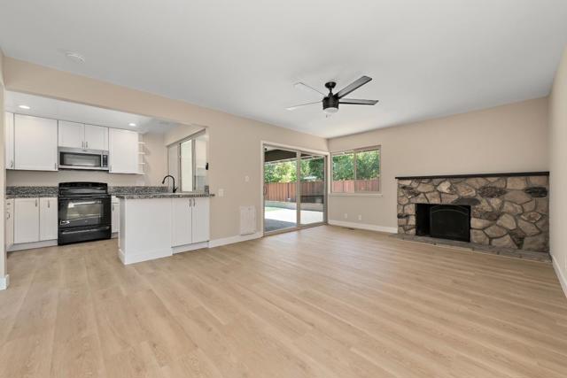 474 Sequoia Drive, Sunnyvale CA: https://media.crmls.org/mediaz/2f146514-6ddc-41d3-b751-c57e18d3fa53.jpg