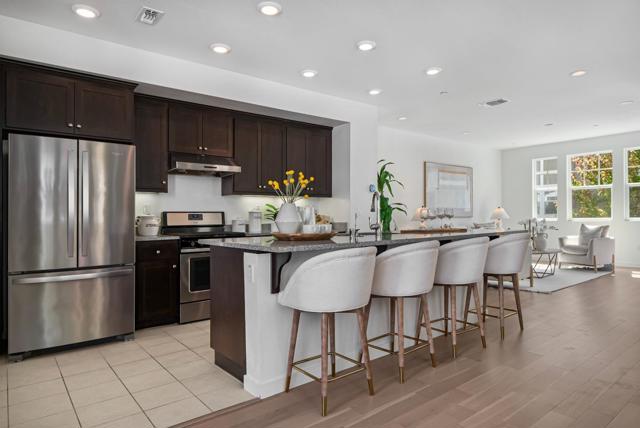 119 Orbit Way, Mountain View CA: https://media.crmls.org/mediaz/2f14ecac-9ce6-4ec5-892e-6d91ae2db741.jpg