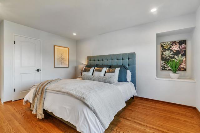 3300 Plateau Drive, Belmont CA: https://media.crmls.org/mediaz/2f1670ec-36c5-4a62-b543-e40555a121eb.jpg