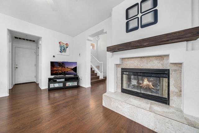Detail Gallery Image 2 of 50 For 2538 Sea Scape, Escondido,  CA 92026 - 4 Beds | 2/1 Baths