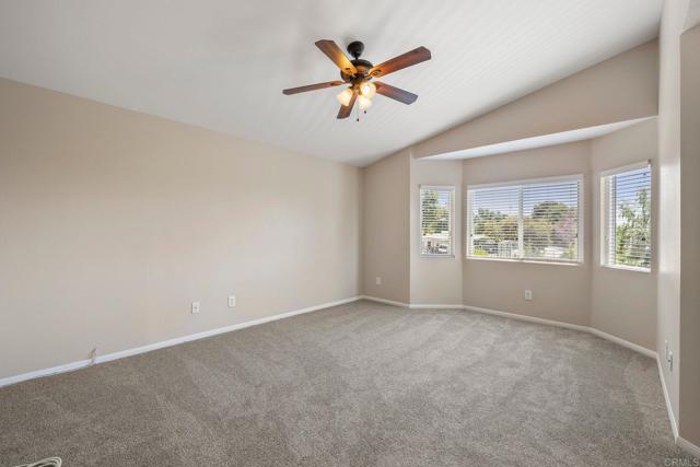 Detail Gallery Image 19 of 38 For 127 Neptune Pl, Escondido,  CA 92026 - 4 Beds | 2/1 Baths