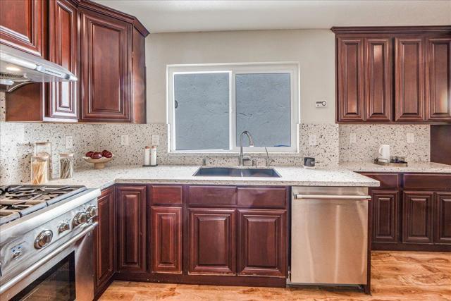 1283 Royal Crest Drive, San Jose CA: https://media.crmls.org/mediaz/2f1720d5-834b-4a4b-8264-13a4aa77bbb7.jpg