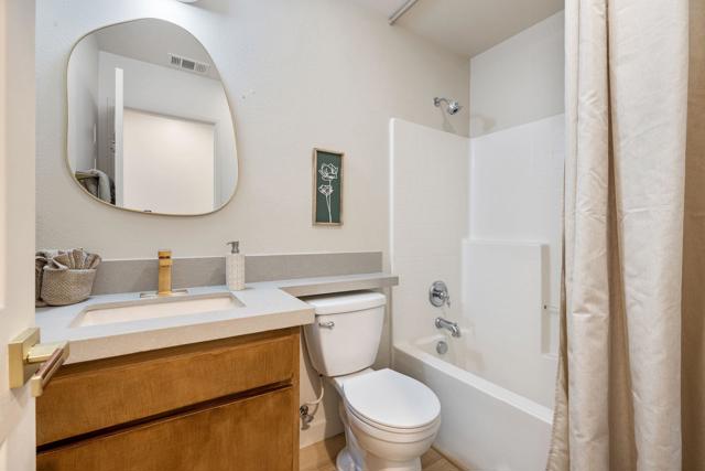 Image 66 of 76 For 79938 Dewsbury Drive