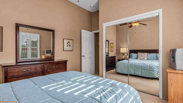 37953 Grand Oaks Avenue, Palm Desert CA: https://media.crmls.org/mediaz/2f17daff-69e4-46cc-8e24-1580126a912e.jpg