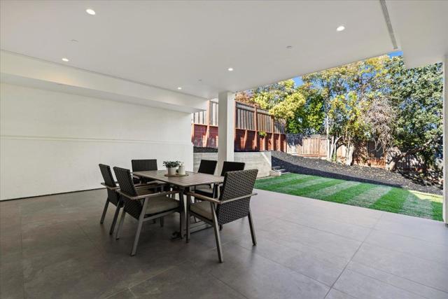 61 HILLTOP Drive, San Carlos CA: https://media.crmls.org/mediaz/2f17e7f5-f00c-4a8f-b3d5-a3b672633688.jpg