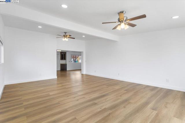 24753 Willimet Way, Hayward CA: https://media.crmls.org/mediaz/2f183e48-6bf7-4e6e-bcf0-f0549f5049a1.jpg