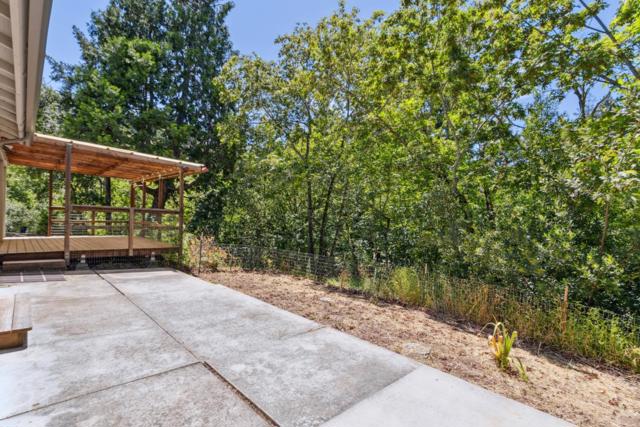 24895 Skyland Road, Los Gatos CA: https://media.crmls.org/mediaz/2f196e5f-8db6-463f-8527-190a7c977bba.jpg
