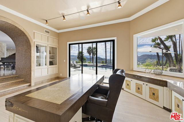 24366 La Masina Court, Calabasas CA: https://media.crmls.org/mediaz/2f1997a6-bd3f-4491-9c2a-f7f9f5714cf2.jpg