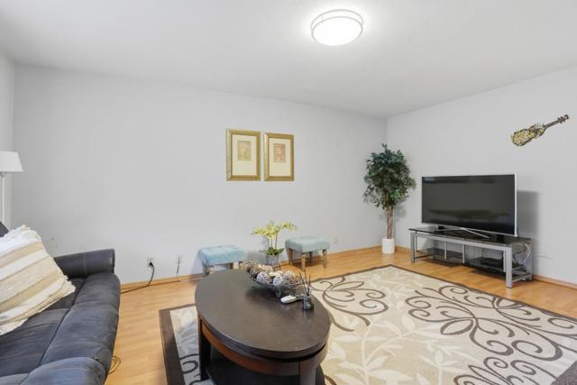 205 Del Valle Cir, El Sobrante CA: https://media.crmls.org/mediaz/2f19c3c2-45ec-4f6e-a846-63213c9ca866.jpg