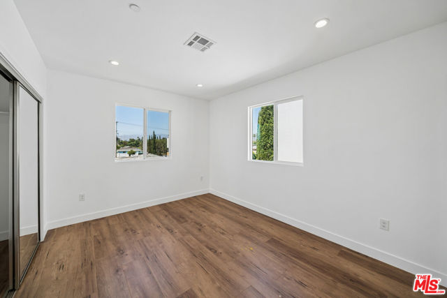 6334 1/2 Beck Avenue photo 23