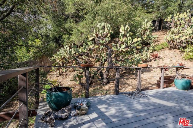 21330 Encina Road photo 27