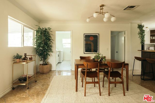 14135 Glamis Street photo 8