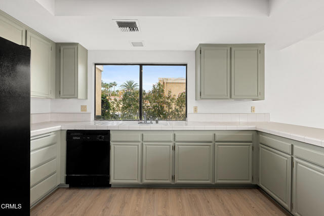 72460 Rodeo Way, Rancho Mirage CA: https://media.crmls.org/mediaz/2f1bd3ce-9982-4847-92be-cbe4e20a3fc3.jpg