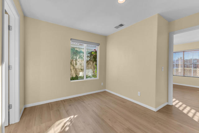 83480 Firecliff Court Court, Indio CA: https://media.crmls.org/mediaz/2f1bf6e7-d390-496c-ab87-c5121c448d11.jpg