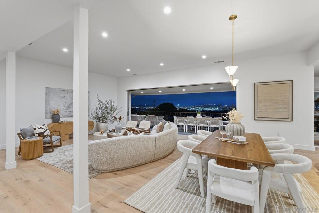 2409 Evergreen - photo 9