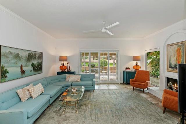 44509 Sorrento Court, Palm Desert CA: https://media.crmls.org/mediaz/2f1c9259-2f99-485b-8195-7651b9cf26db.jpg