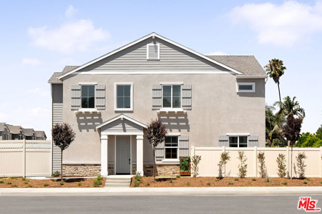 11787 E Melody Way, Whittier CA: https://media.crmls.org/mediaz/2f1cc120-9fa5-4c72-b298-8d6494de5d90.jpg