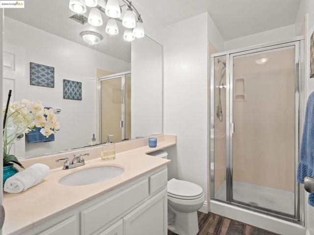 Image 13 of 32 For 1175 Nicholas Ct