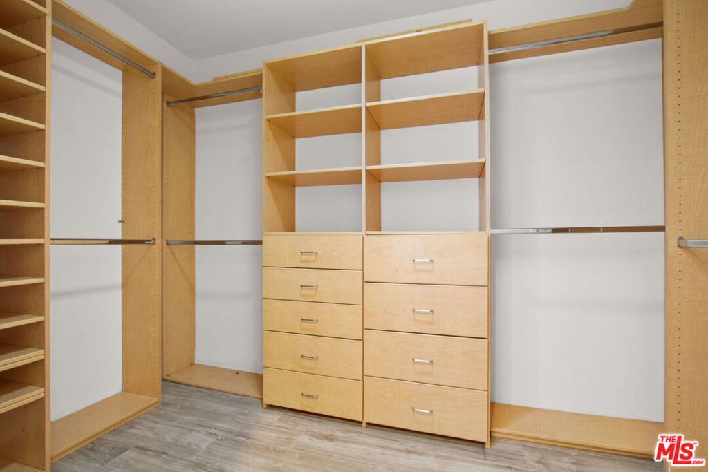MLS #26866451 image #17