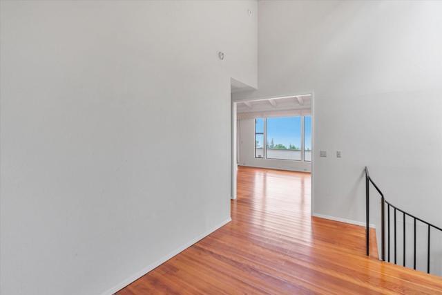 81 Corona Road, Carmel CA: https://media.crmls.org/mediaz/2f1e020e-cb68-4f62-90cc-16120a3b291e.jpg