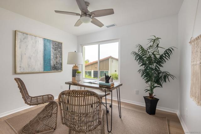 1829 Forestdale Dr, Encinitas CA: https://media.crmls.org/mediaz/2f1e8212-b8e1-4959-b857-efbeca227edc.jpg