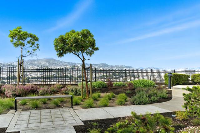 1018 Ocean View Avenue, Daly City CA: https://media.crmls.org/mediaz/2f1f46f5-3ad4-4149-a03e-8b7a4c8a05be.jpg