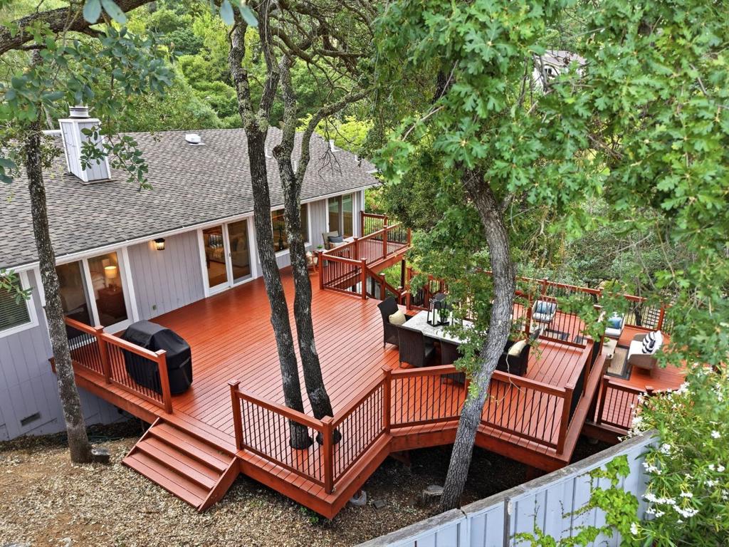 https://media.crmls.org/mediaz/2f1f565e-69aa-41e7-ab6c-377b107add97.jpg?preset=X-Large